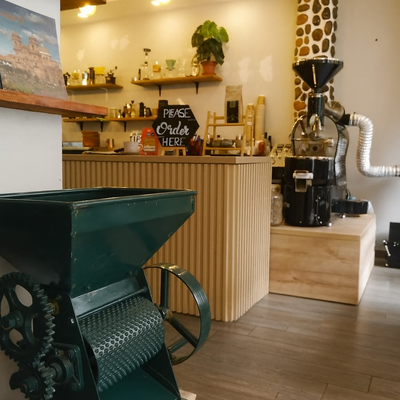 QH-COFFEE&ROASTERS picture