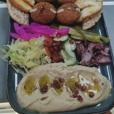 Lela’scafe picture