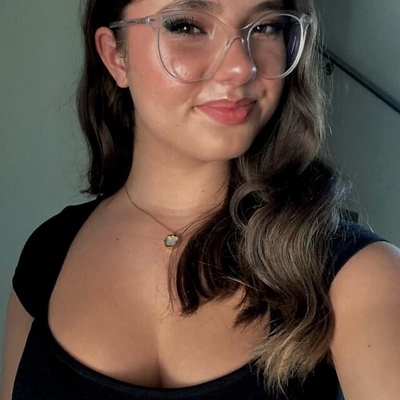 SarahHemsworth picture