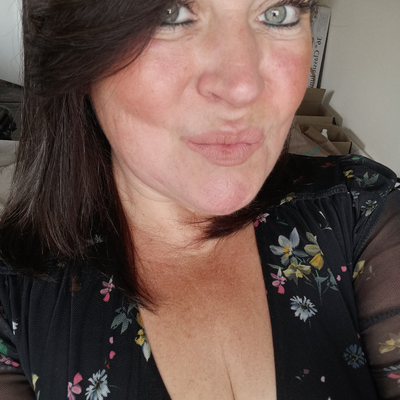 LindaPowell picture