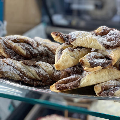 sugarandspiceeiscafe picture