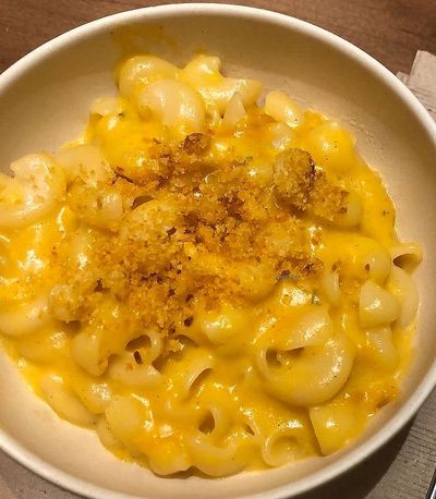 Mac and Cheeze