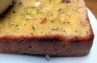 Garlic Bread - Healthy Vegan Recipes - HappyCow