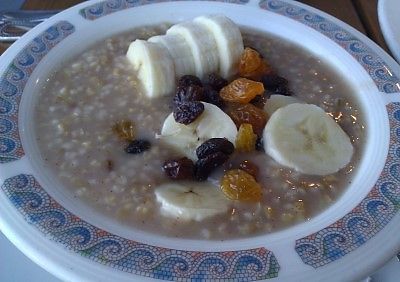 Apple-Cranberry Oatmeal - Healthy Vegan Recipes - HappyCow