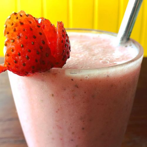 Strawberry Banana Shake - Healthy Vegan Recipes - HappyCow