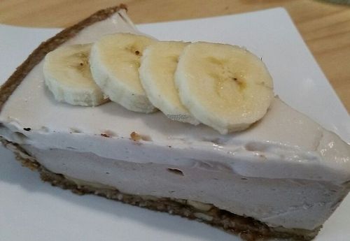 Banana Cream Pie - Healthy Vegan Recipes - HappyCow