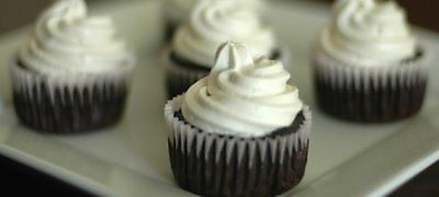 Vegan Butter Cream Frosting - Healthy Vegan Recipes - HappyCow