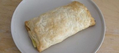 Cheese and Marmite Pasty - Healthy Vegan Recipes - HappyCow