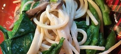 Creamy Veggie Pasta - Healthy Vegan Recipes - HappyCow