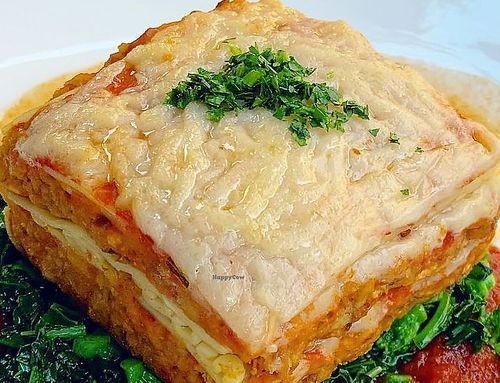 Lasagna with Cashew Sauce - Healthy Vegan Recipes - HappyCow