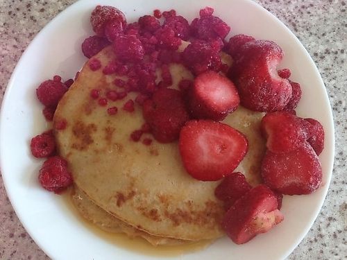 Cinnamon Maple Pancakes - Healthy Vegan Recipes - HappyCow