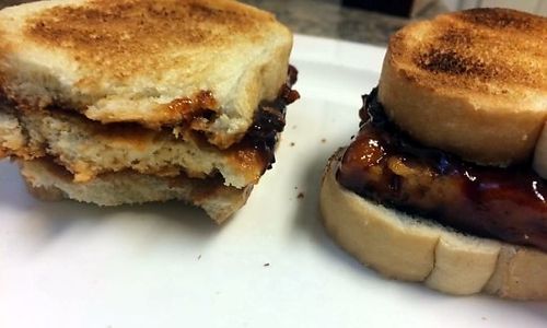 Tofu BBQ Sandwich - Healthy Vegan Recipes - HappyCow