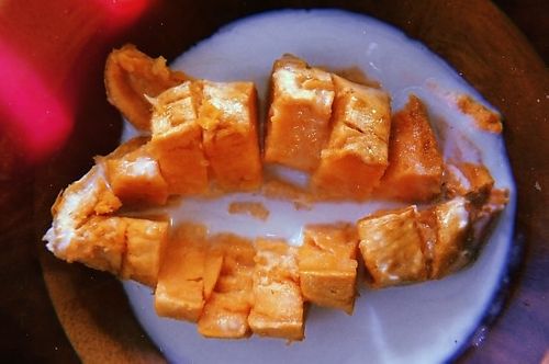 Sweet Potato Breakfast Bowl - Healthy Vegan Recipes - HappyCow