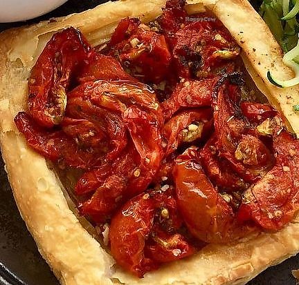 Tomato Pie - Healthy Vegan Recipes - HappyCow