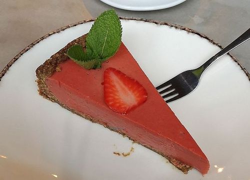 Strawberry Tofu Cake - Healthy Vegan Recipes - HappyCow