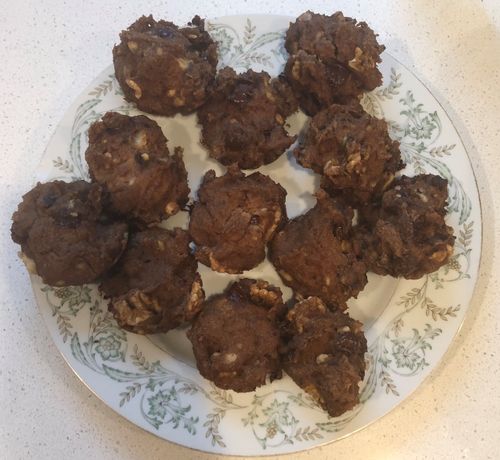 Banana Bread Muffins - Healthy Vegan Recipes - HappyCow
