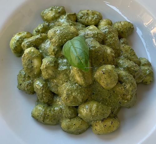 Easy Vegan Pesto - Healthy Vegan Recipes - HappyCow