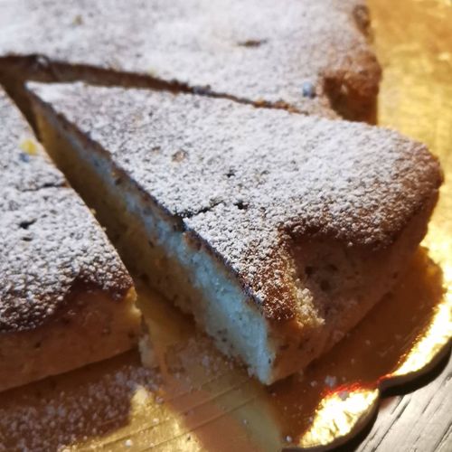 Lemon and Almond Cake - Healthy Vegan Recipes - HappyCow