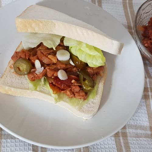 Vegan BBQ Pulled Jackfruit Sandwiches - Healthy Vegan Recipes - HappyCow