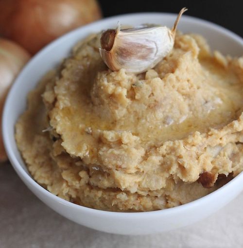Fried Onion Hummus - Healthy Vegan Recipes - HappyCow