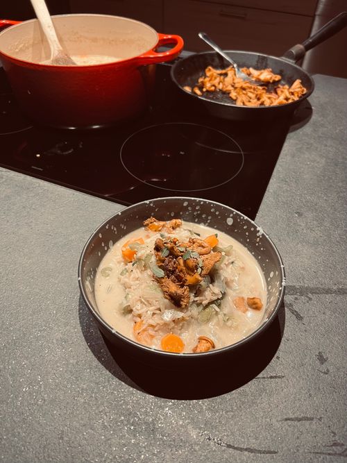 Chanterelle Soup - Healthy Vegan Recipes - HappyCow