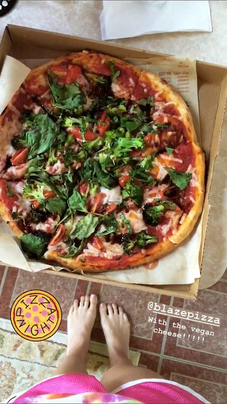 CLOSED Blaze Pizza New Haven Connecticut Restaurant HappyCow