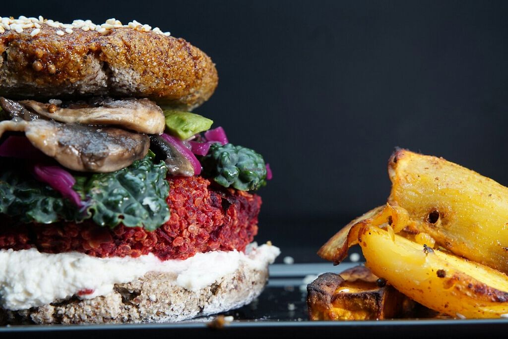 V. Burger CLOSED: V-Burger by Bigote Verde Alimentos - Montevideo Delivery - HappyCow