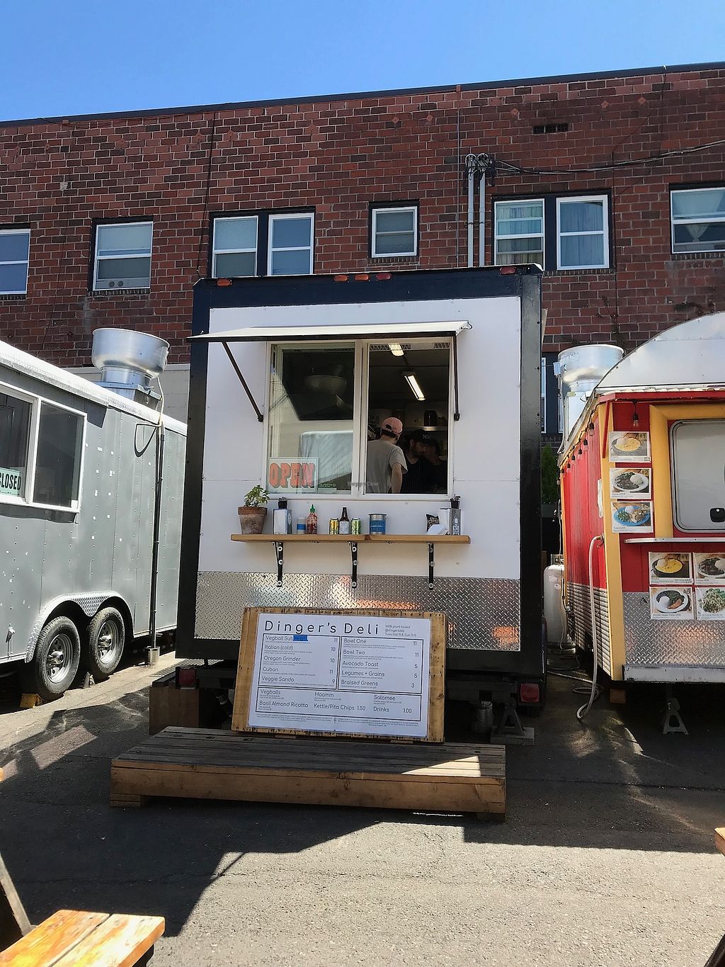 Dingers Deli Food Cart Portland Oregon Restaurant HappyCow