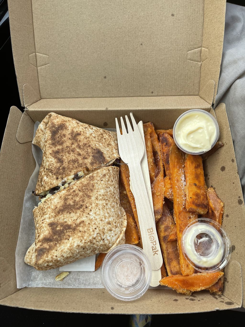 Oliver's Real Food Maryborough Queensland Restaurant HappyCow