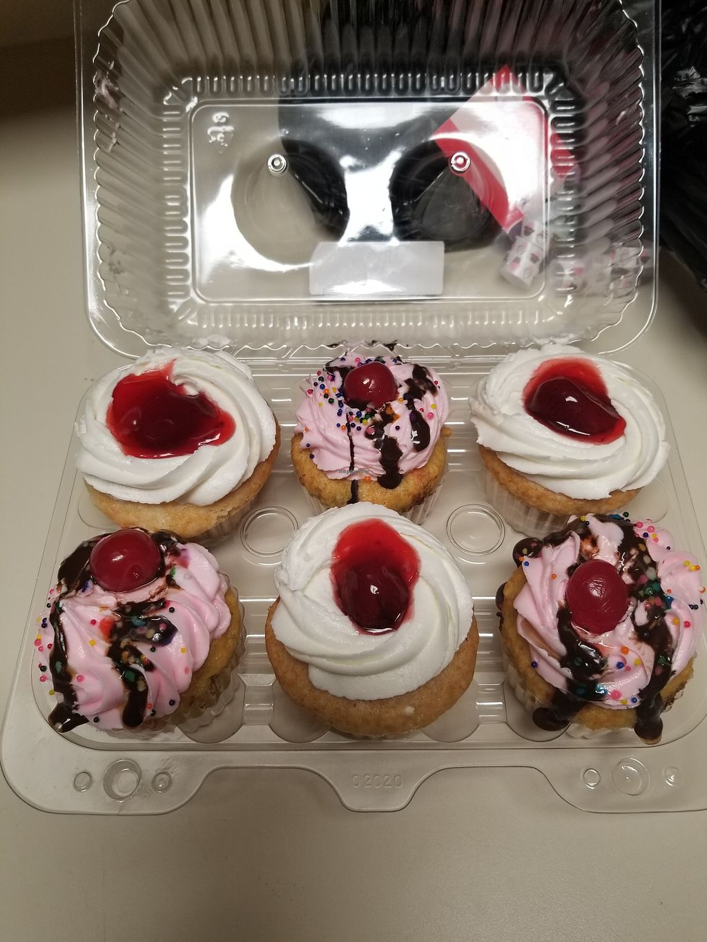 Sweet Temptations Bloomington Illinois Bakery HappyCow