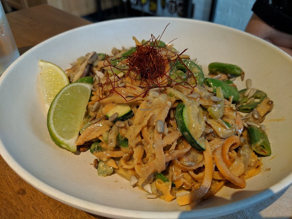 Glow Bowl with shrimp - Photo from Flower Child