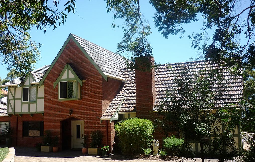 CLOSED Acacia Cottage Gooseberry Hill Western Australia B&B HappyCow