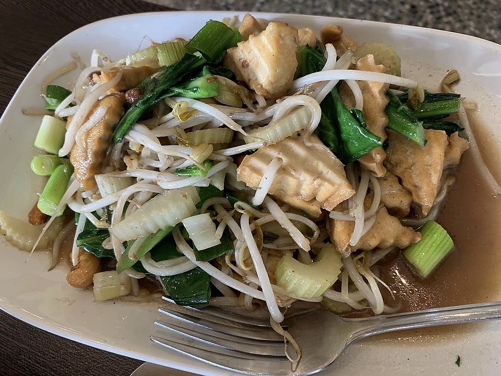 Red Ginger Thai Daylesford Victoria Restaurant HappyCow