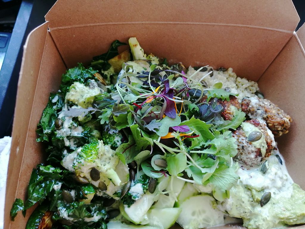 CLOSED Hello 123 NotreDame St Montreal Quebec Restaurant HappyCow