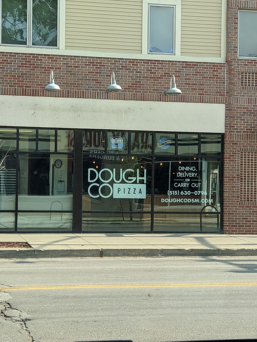 Dough Co. Pizza Des Moines Iowa Restaurant HappyCow