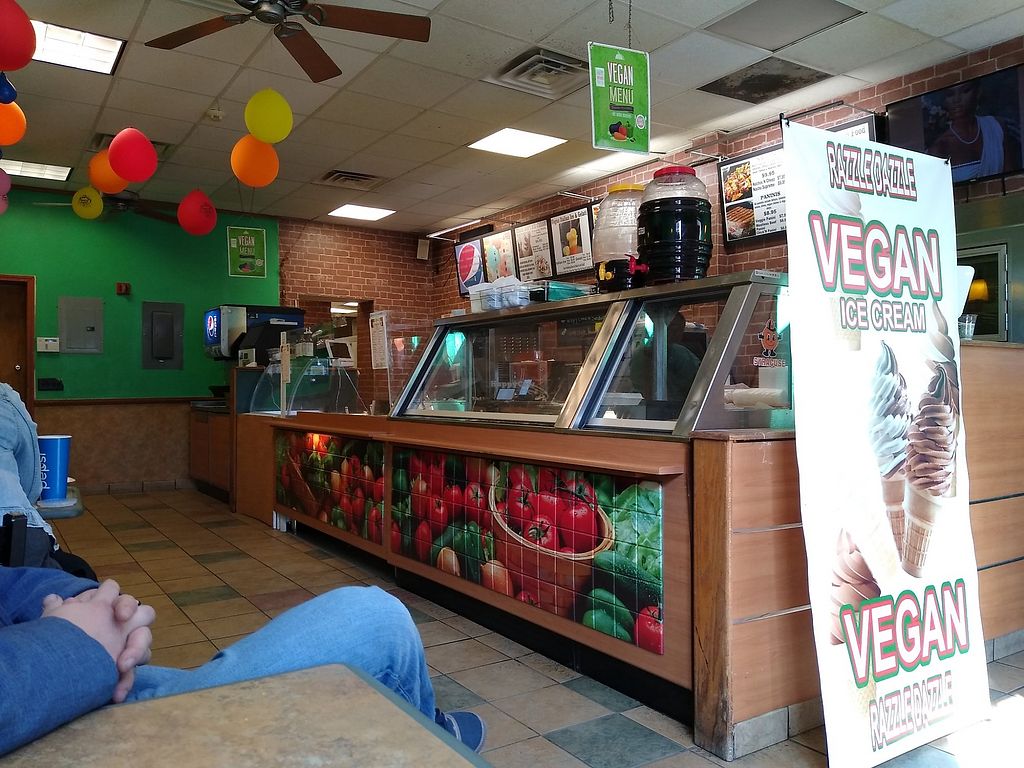 Razzle Dazzle Our Vegan Corner Syracuse New York Restaurant HappyCow