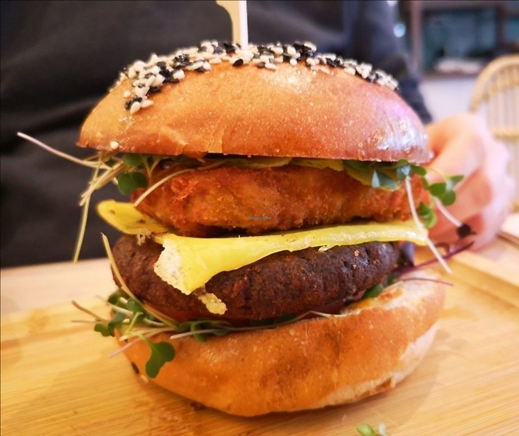Vee Kitchen CLOSED: VE Kitchen - South West London Restaurant - HappyCow