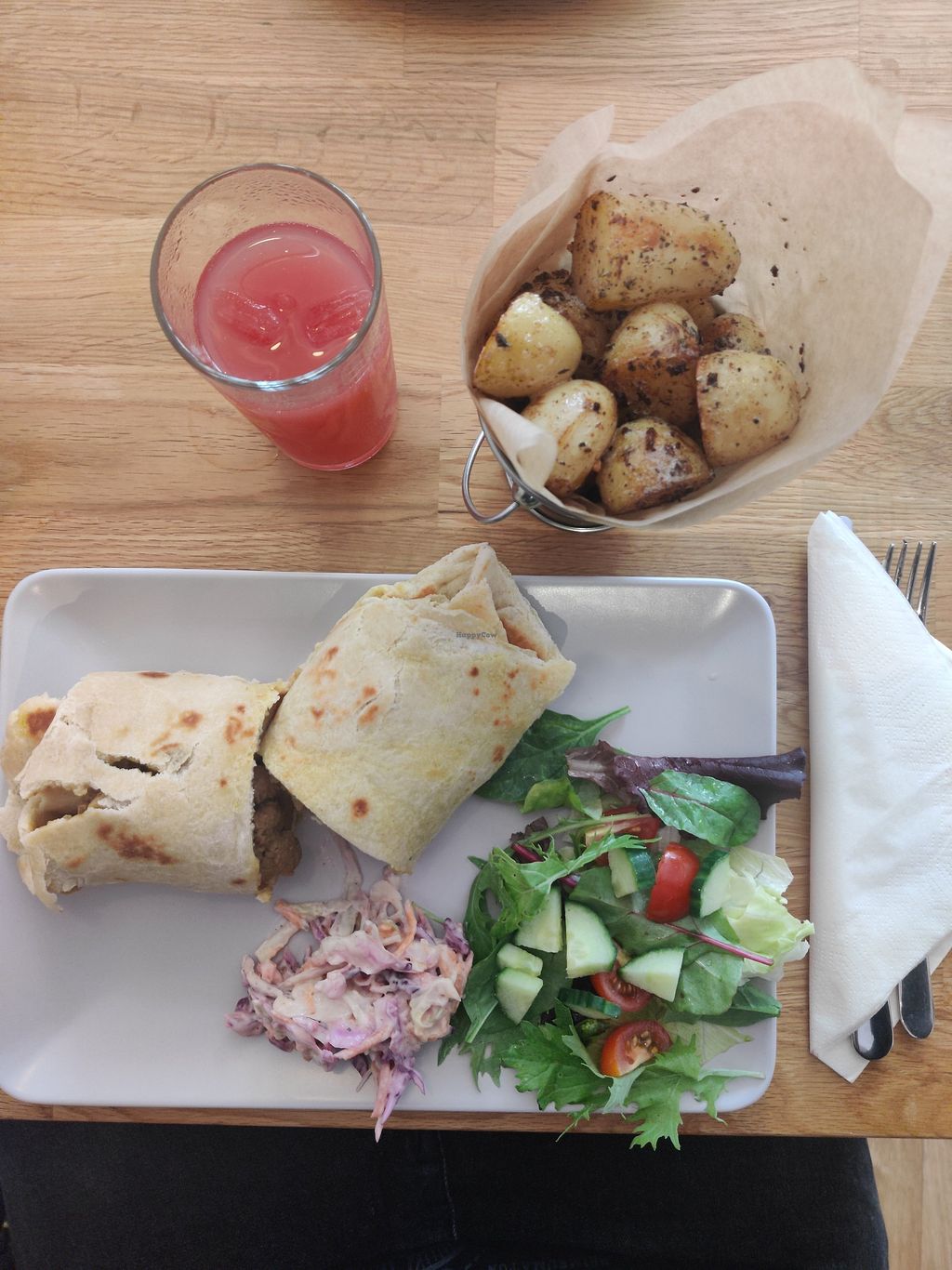 CLOSED: The Oasis Plant Based Eatery - Paignton Restaurant - HappyCow