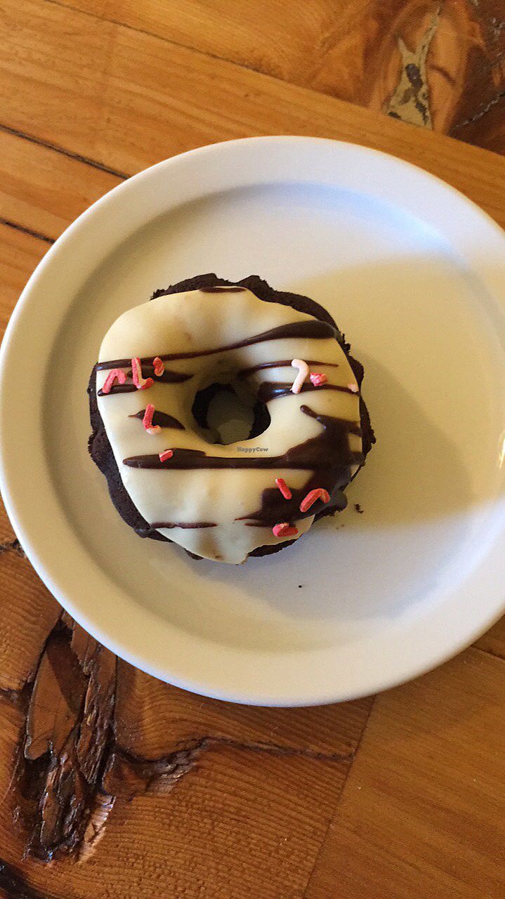 CLOSED Mud Pie Vegan Bakery and Coffee Kansas City Missouri Restaurant HappyCow