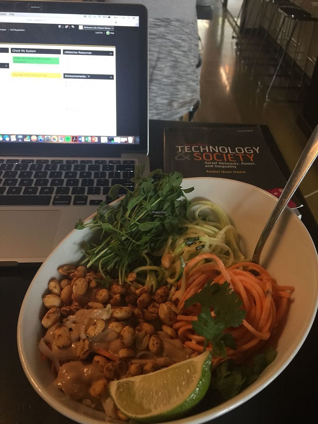 CLOSED Thrive Juice Bar Kitchener Waterloo Ontario Restaurant HappyCow