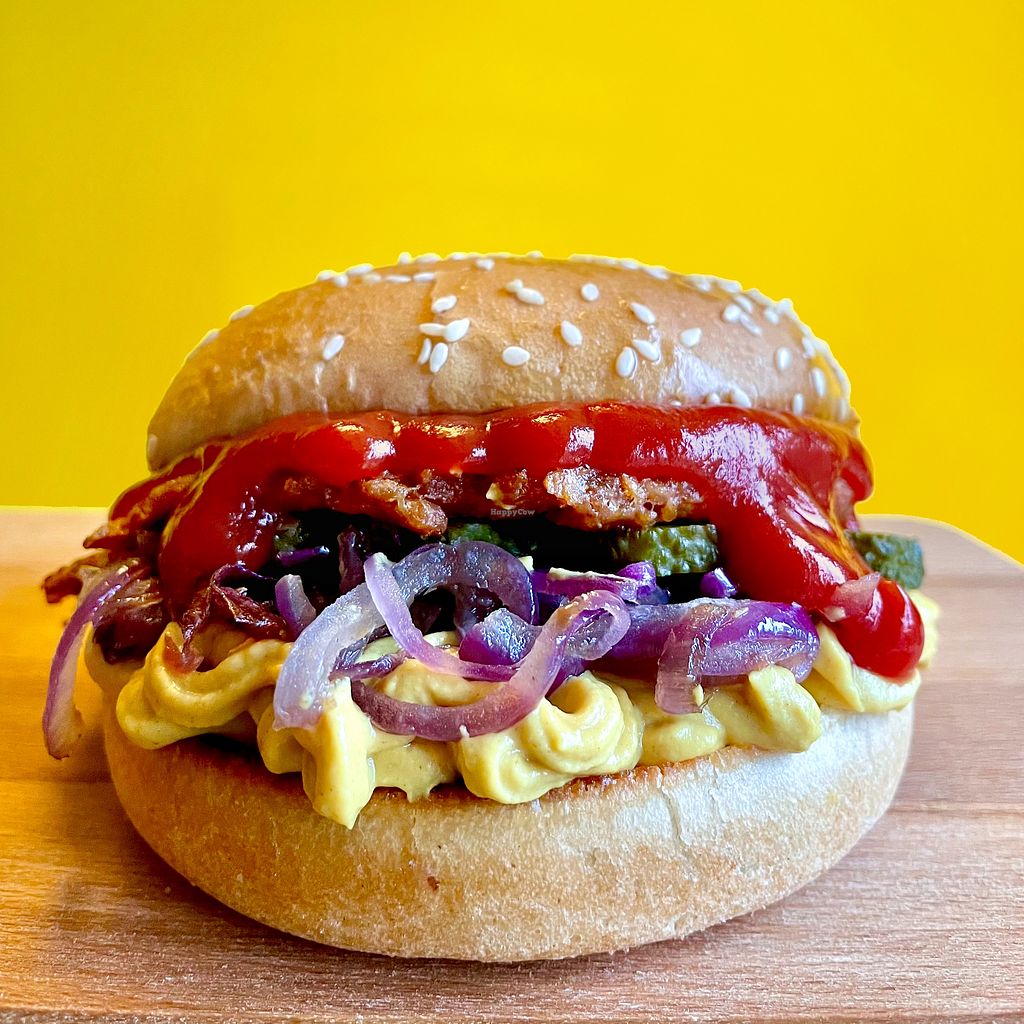 CLOSED Twist Burger Zurich Delivery HappyCow