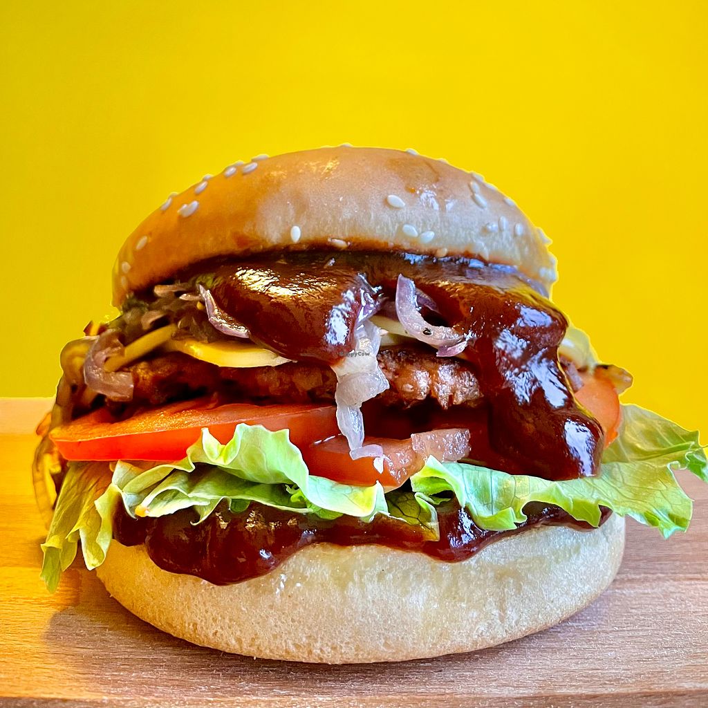 CLOSED Twist Burger Zurich Delivery HappyCow