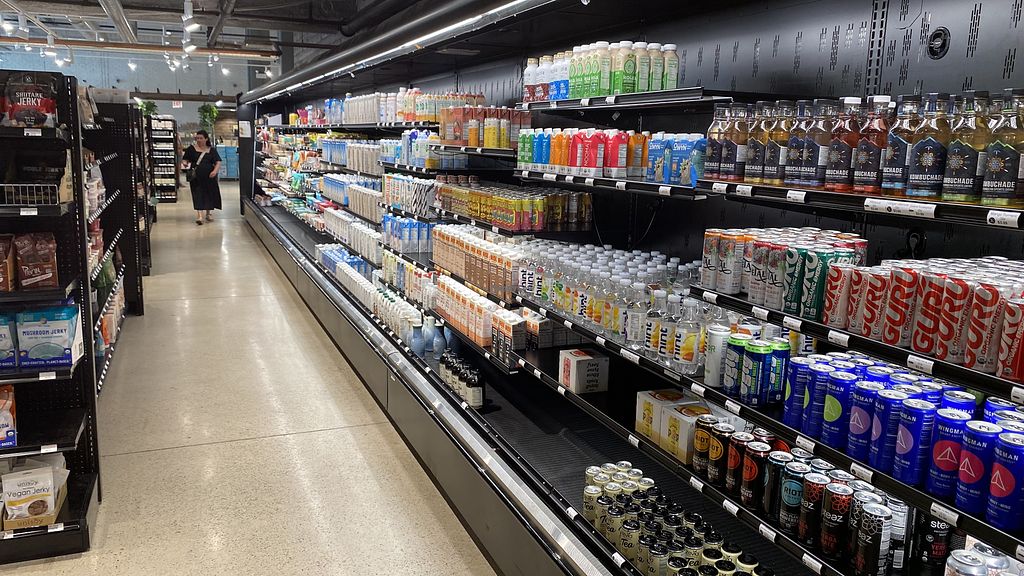 XMarket & Vegan Food Hall Uptown Chicago Illinois Veg Store HappyCow