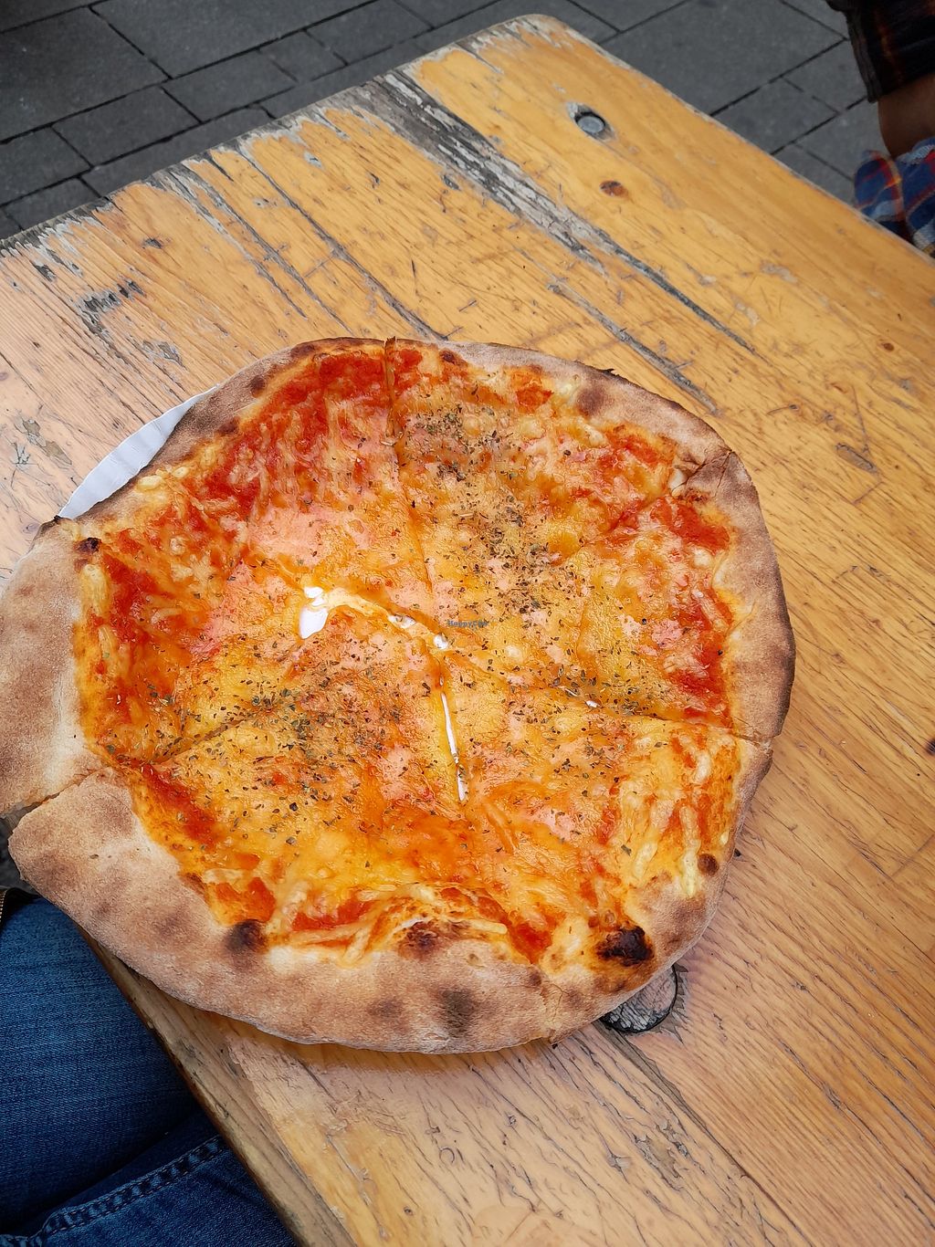 stipes frittierte pizza Dusseldorf Restaurant HappyCow