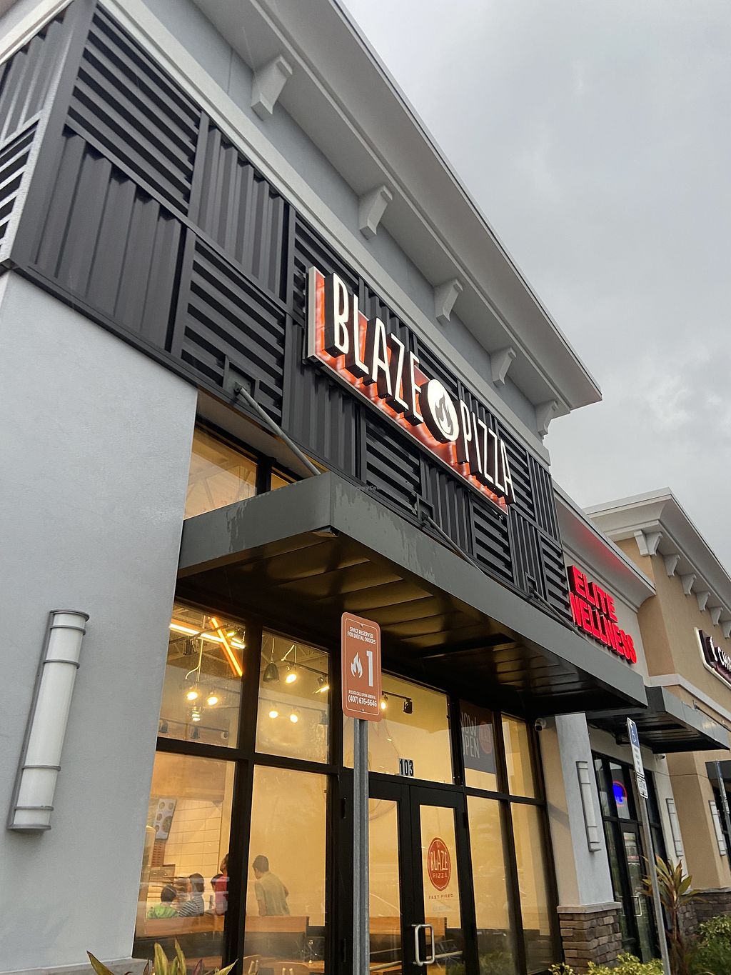 Blaze Pizza Winter Garden Florida Restaurant HappyCow