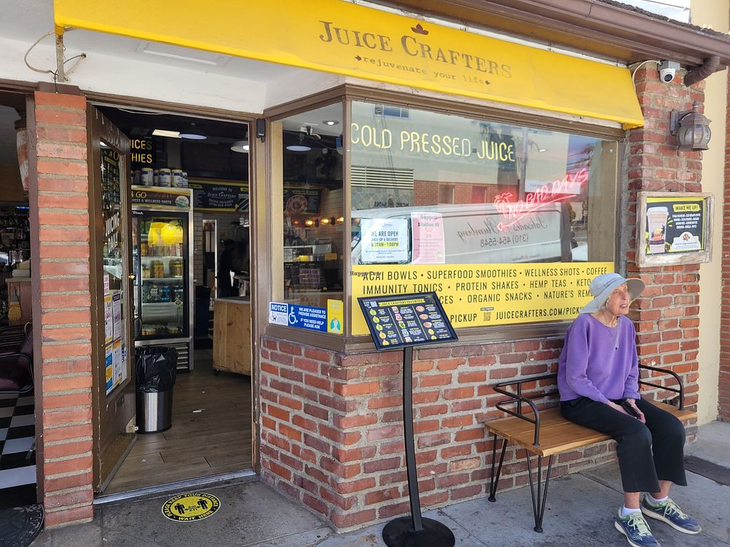 Juice Crafters Pacific Palisades California Juice Bar HappyCow
