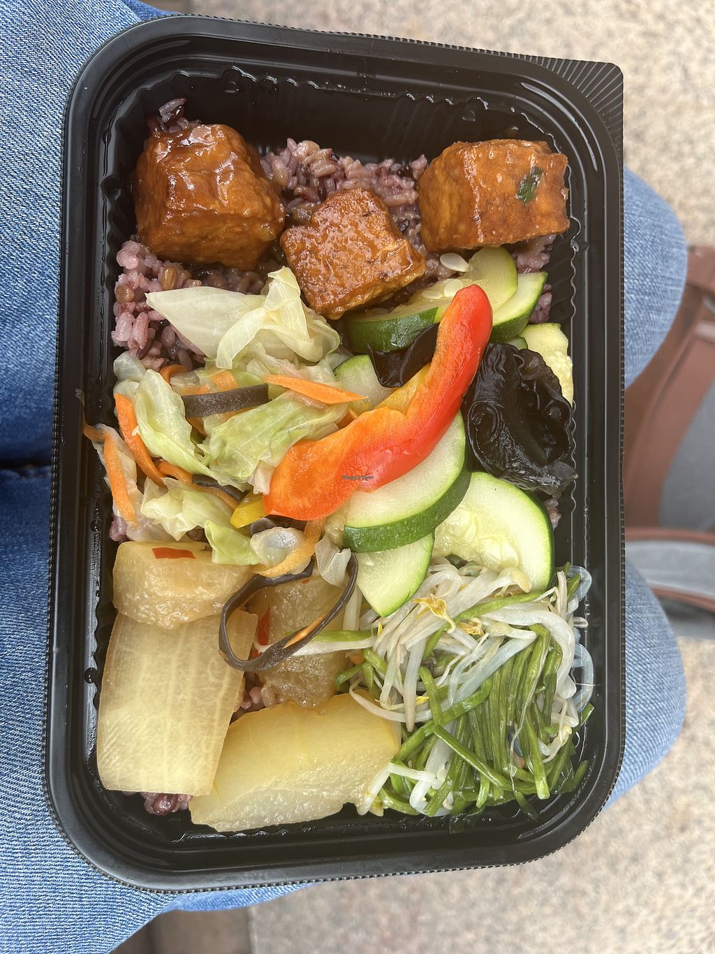 Vegetsai Vegan Bento - Taipei Main Station - Taipei Restaurant