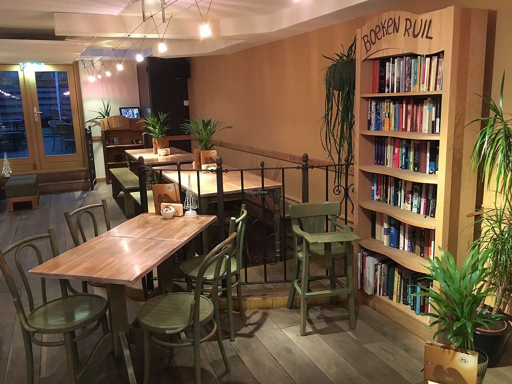 Bagels & Beans Spaarndammerstraat Amsterdam Restaurant HappyCow