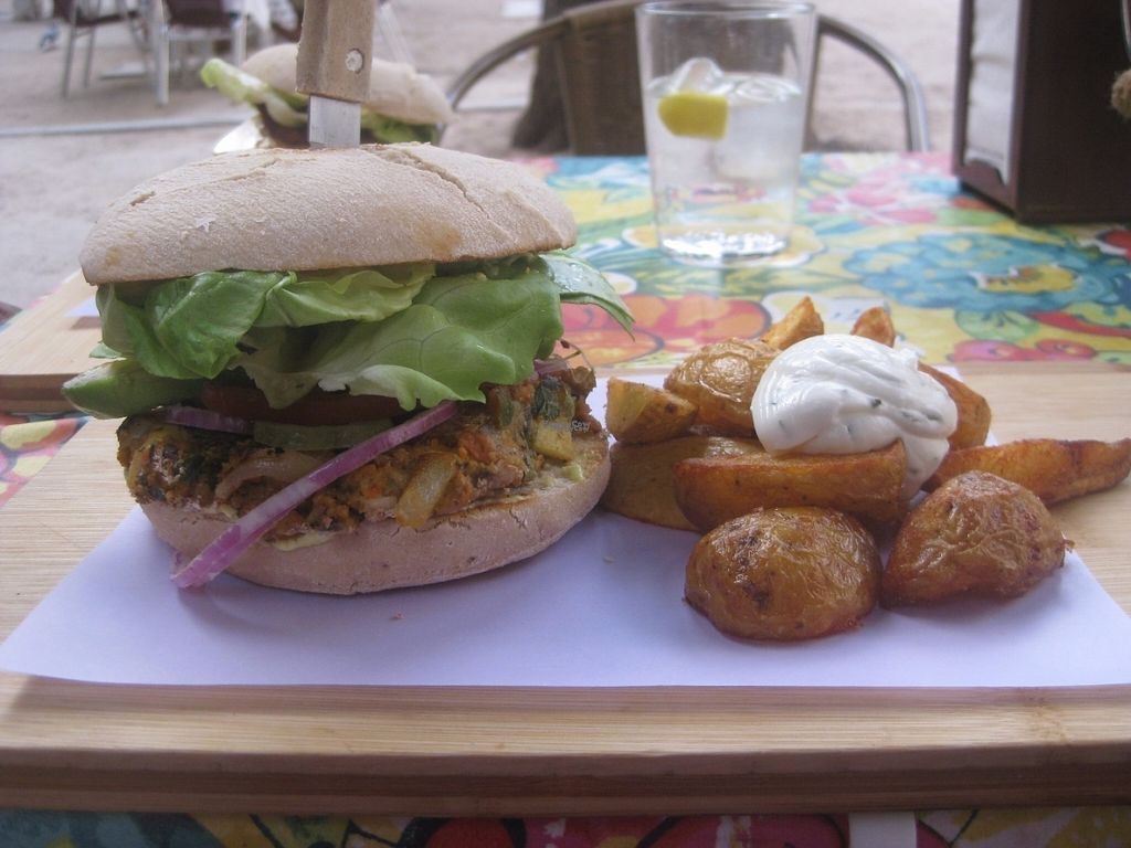 Vivaburger Madrid Review Great Vegan Burgers By Charleslafave Happycow