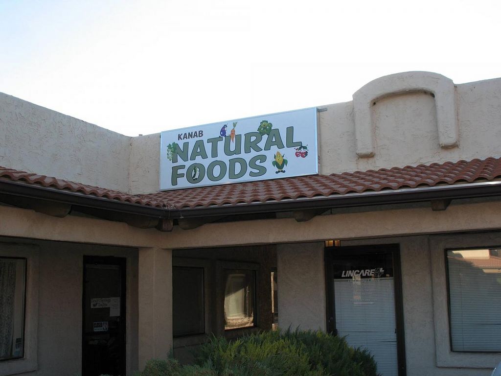 CLOSED Kanab Natural Foods 100 E Kanab Utah Health Store HappyCow